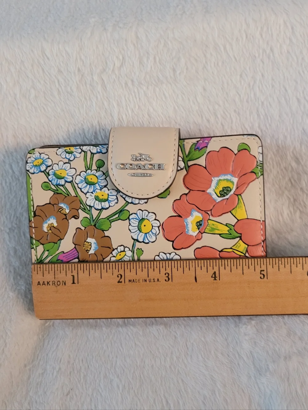 Coach Floral Wallet - Picture 4 of 7